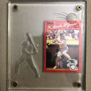 1990 Mark McGwire Baseball Card